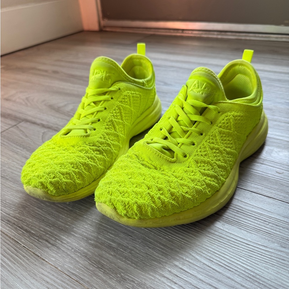 APL TechLoom Phantom Shoes - Picture 2 of 4
